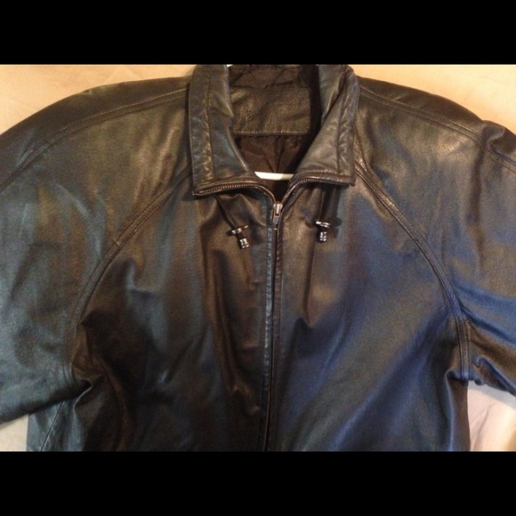 Vintage mid length leather jacket ! - Picture 2 of 8